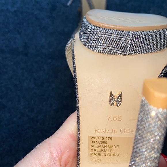 Victoria’s Secret woman sequin heels shoes size 7.5 - Picture 5 of 6